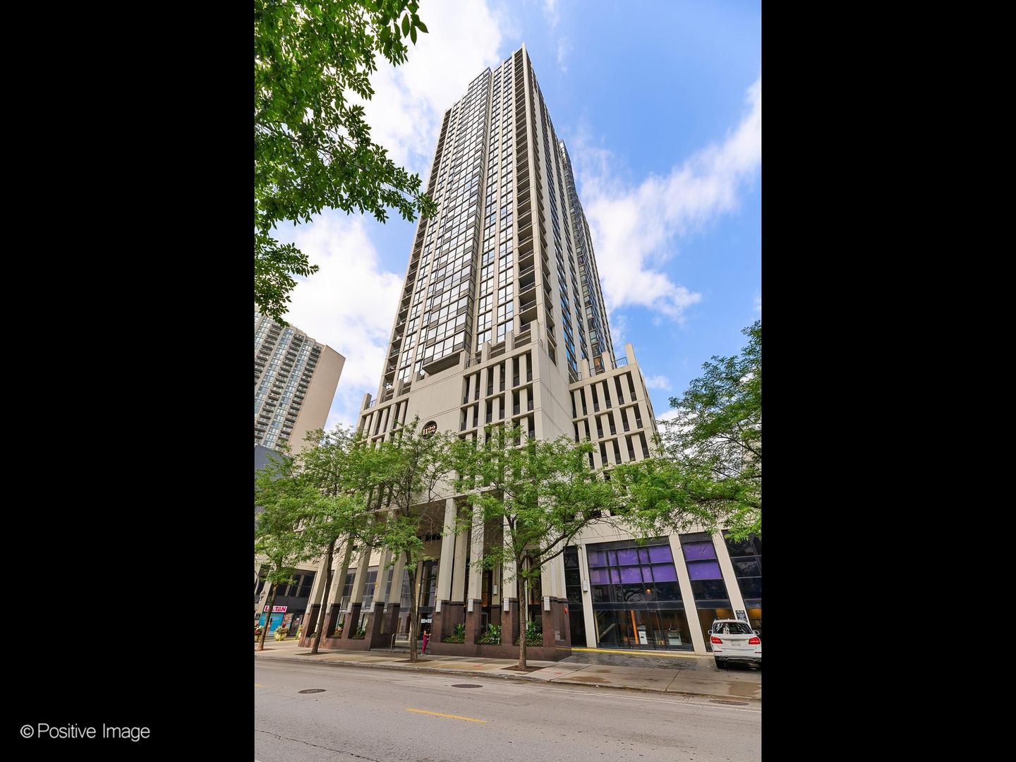1122 Clark Street