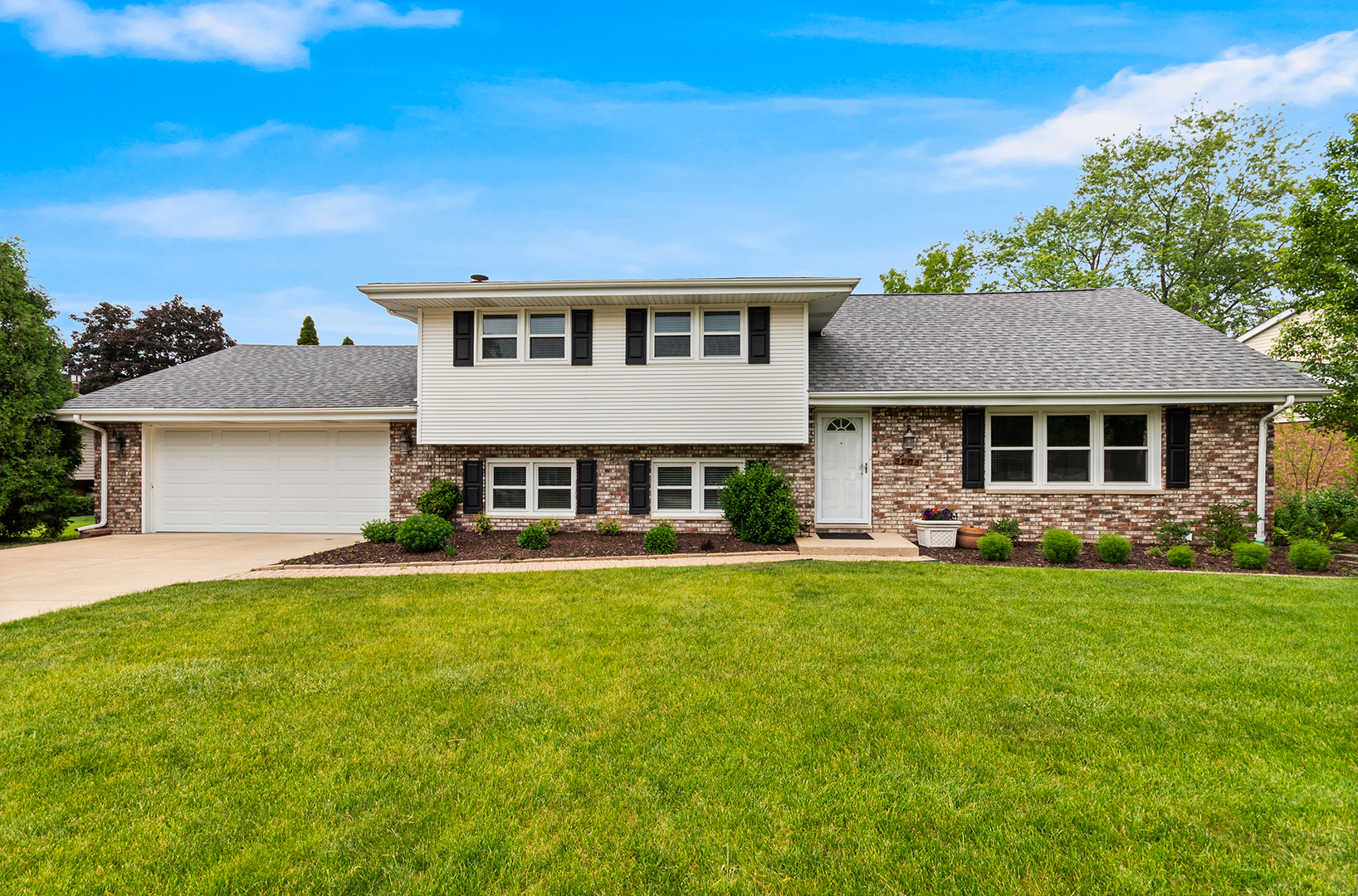 3205 Rosemont Drive