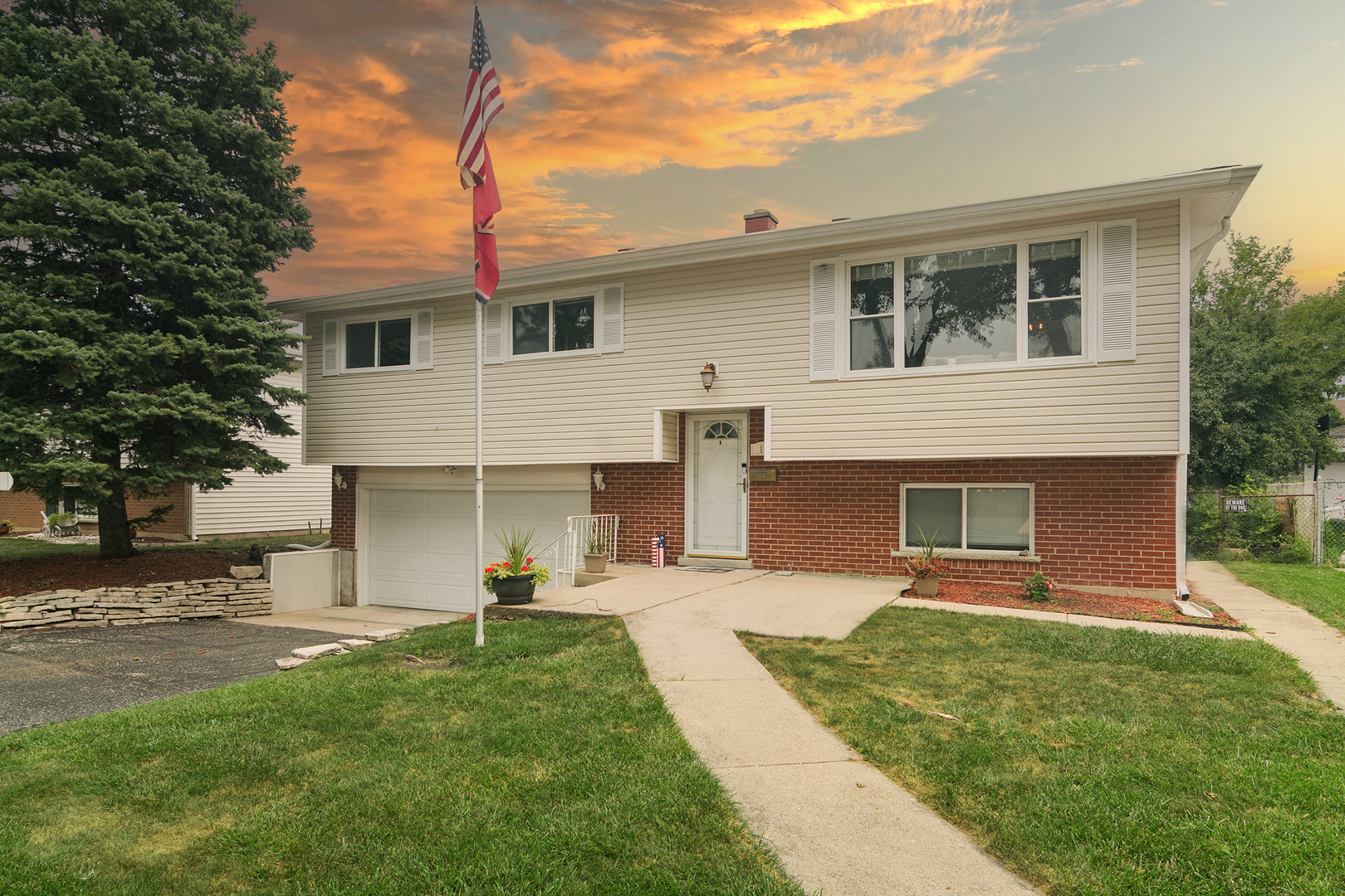 117 EVERGREEN Avenue