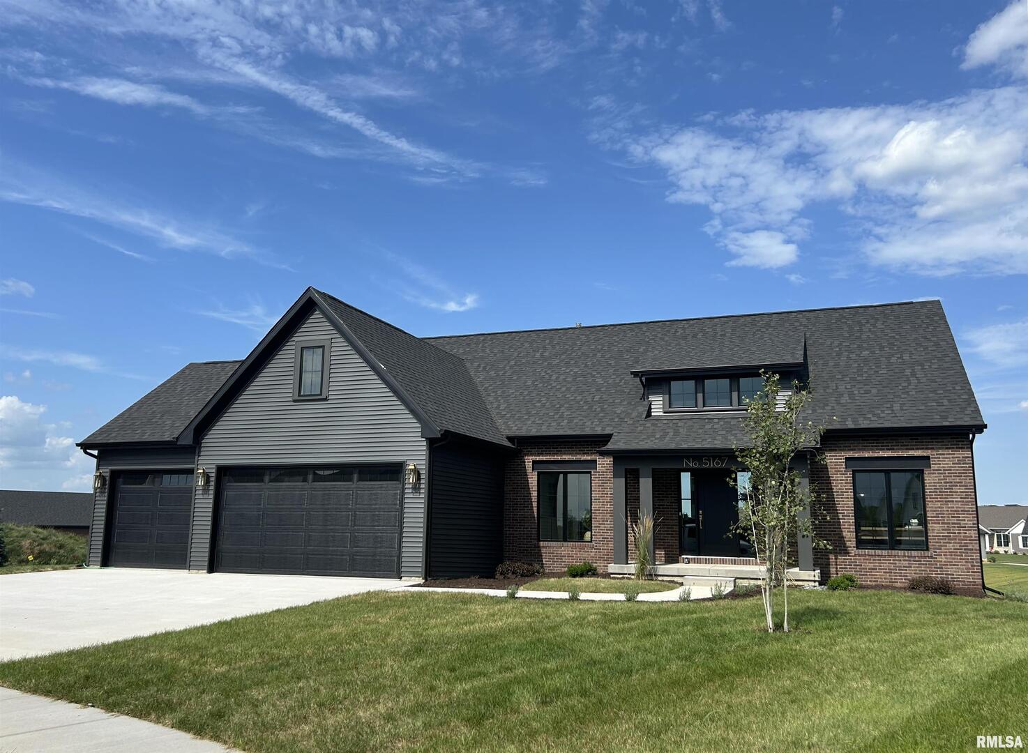 5167 LAKESIDE Court