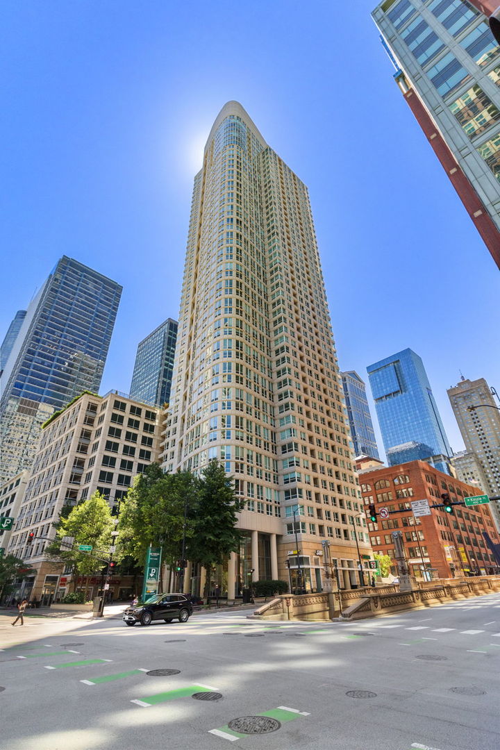 345 La Salle Drive
