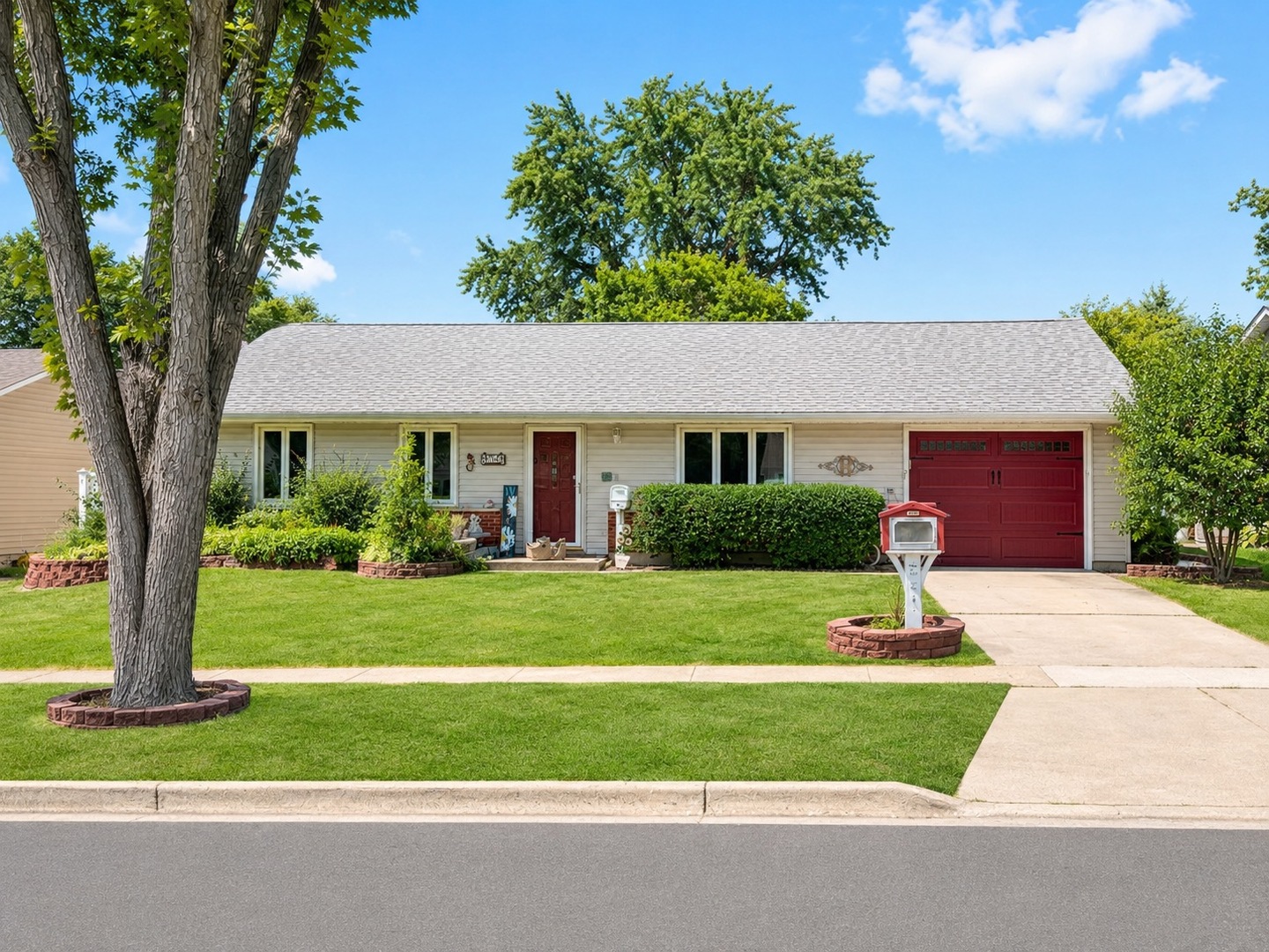 614 Pleasant Place