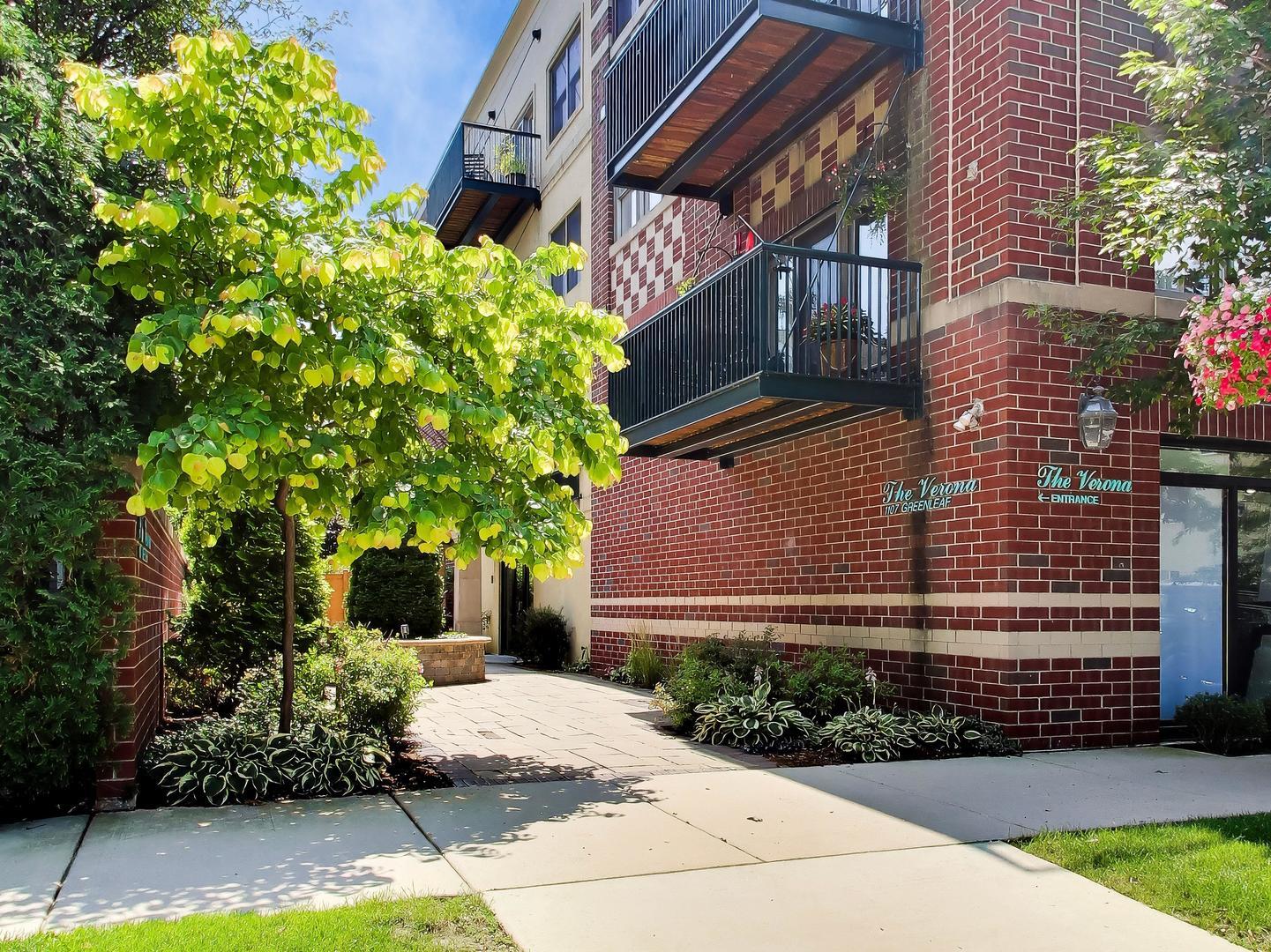 1107 Greenleaf Avenue