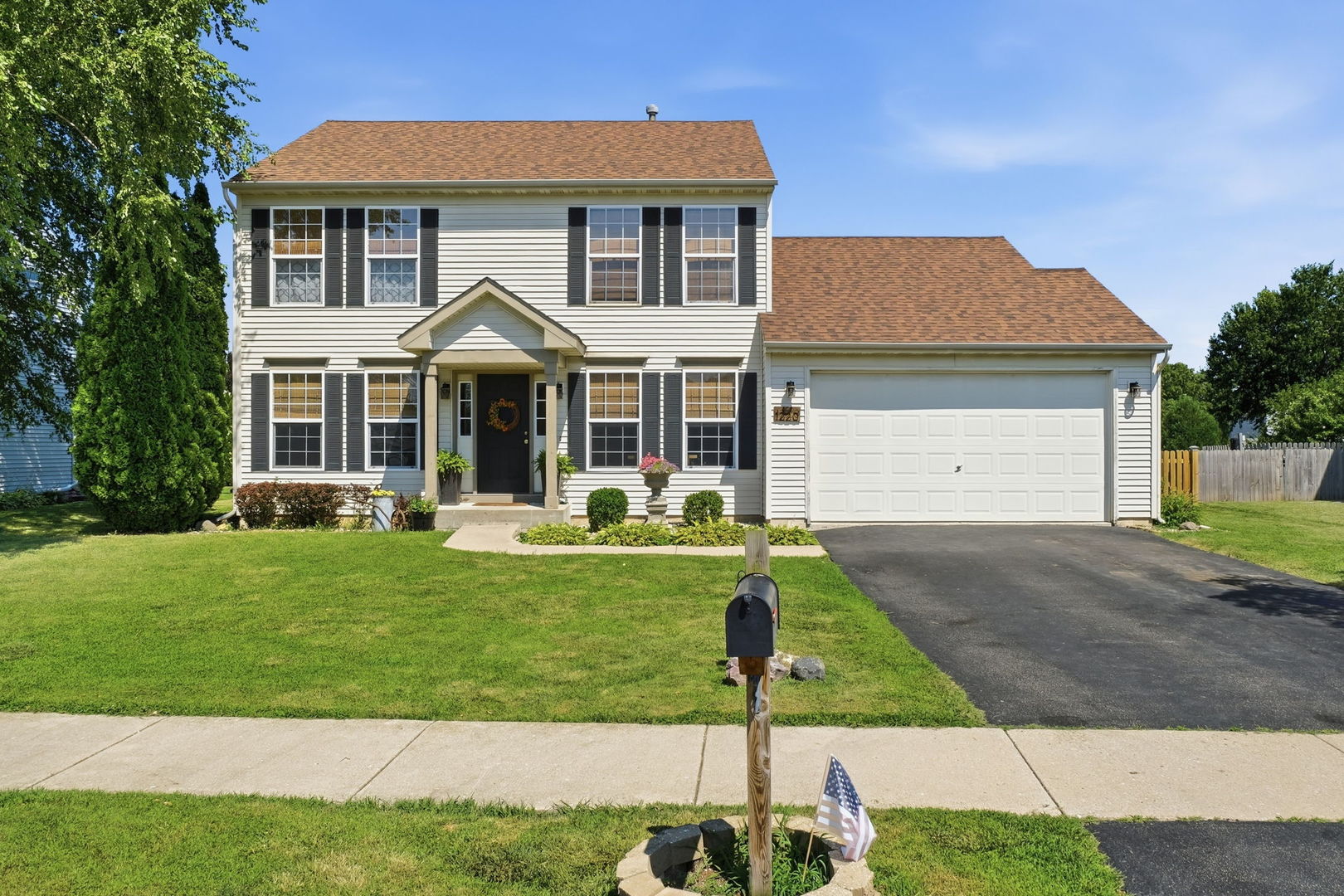 1220 Willow Way