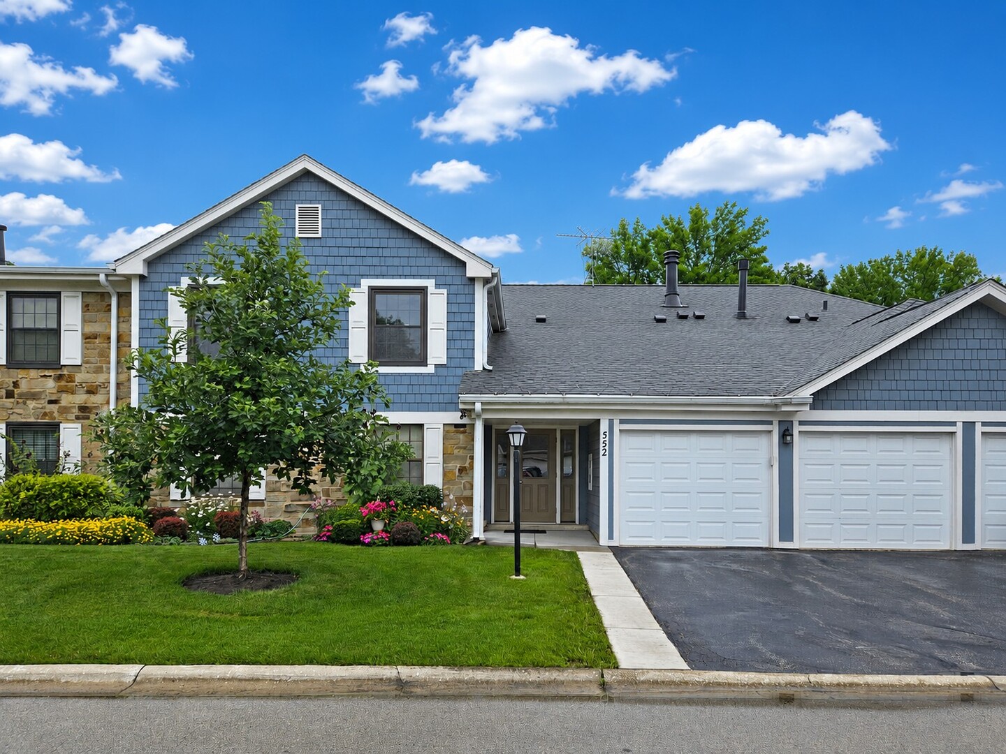 552 Greystone Lane