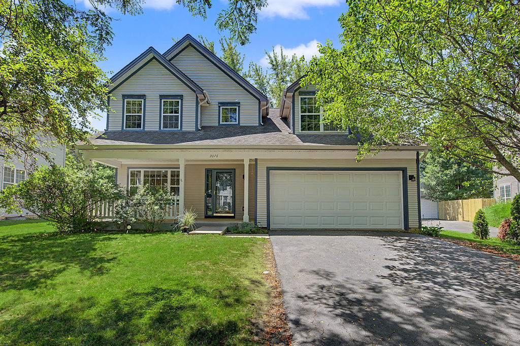 3076 Hampshire Lane