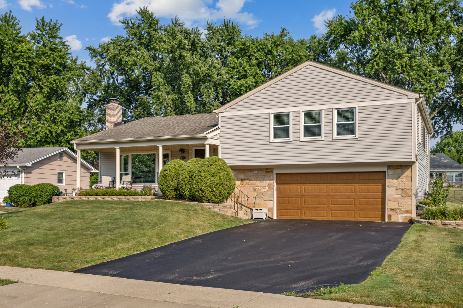 135 Cloverdale Lane
