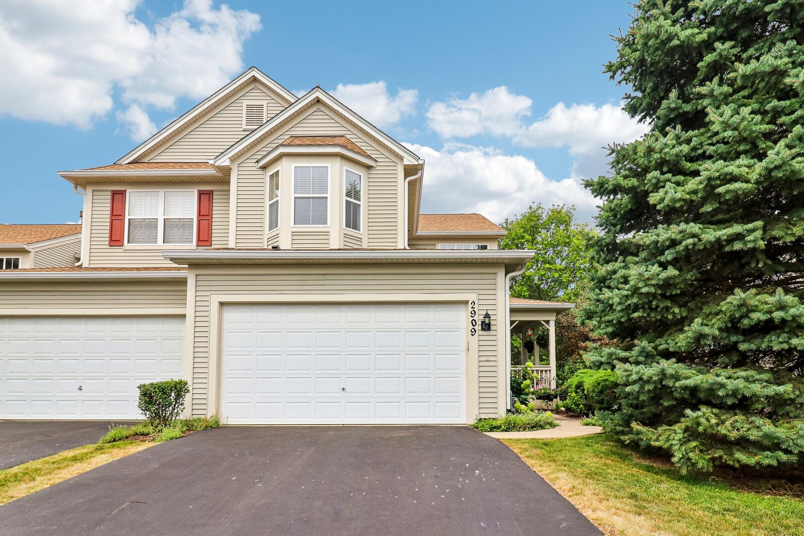 2909 Langston Circle