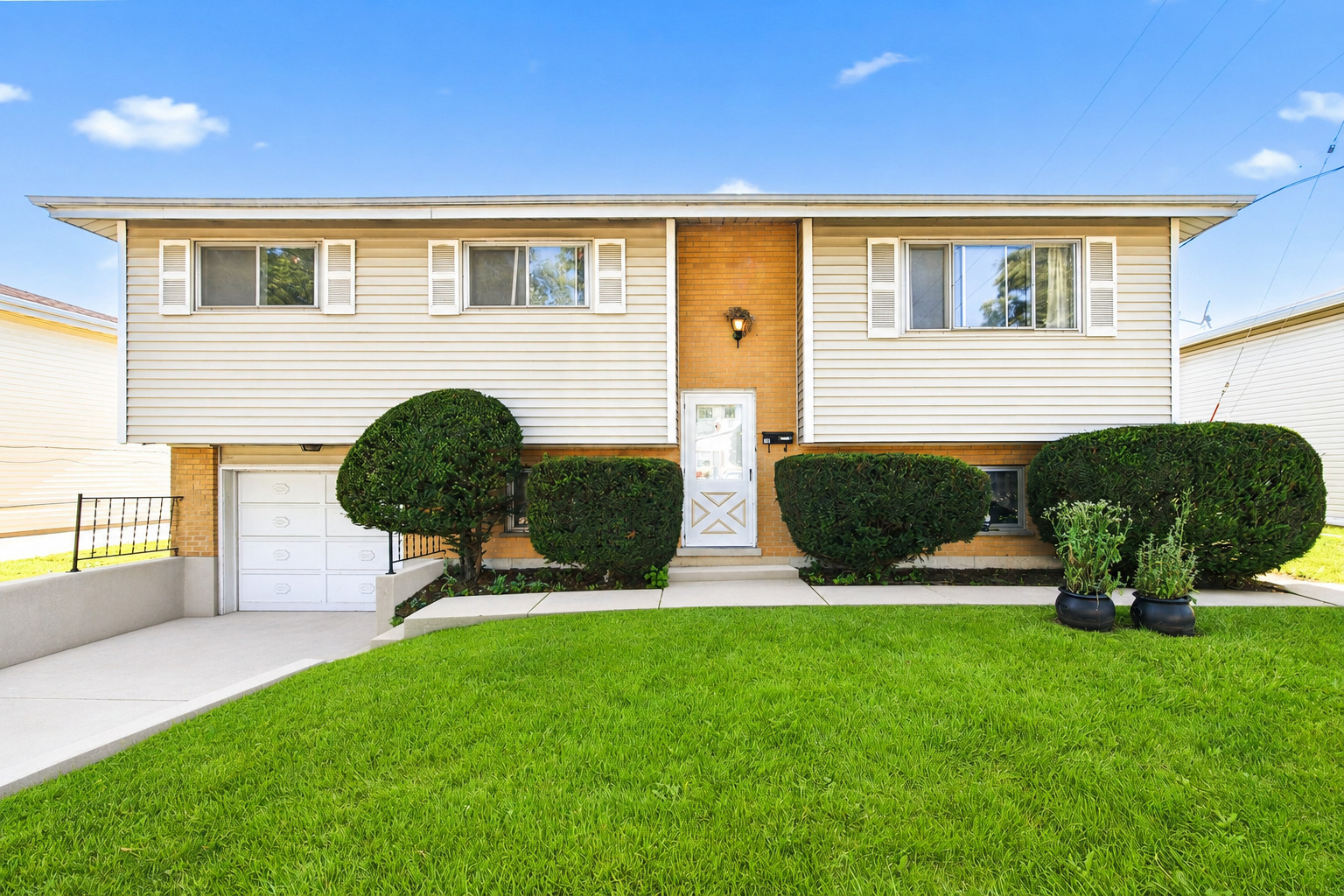 78 Evergreen Avenue