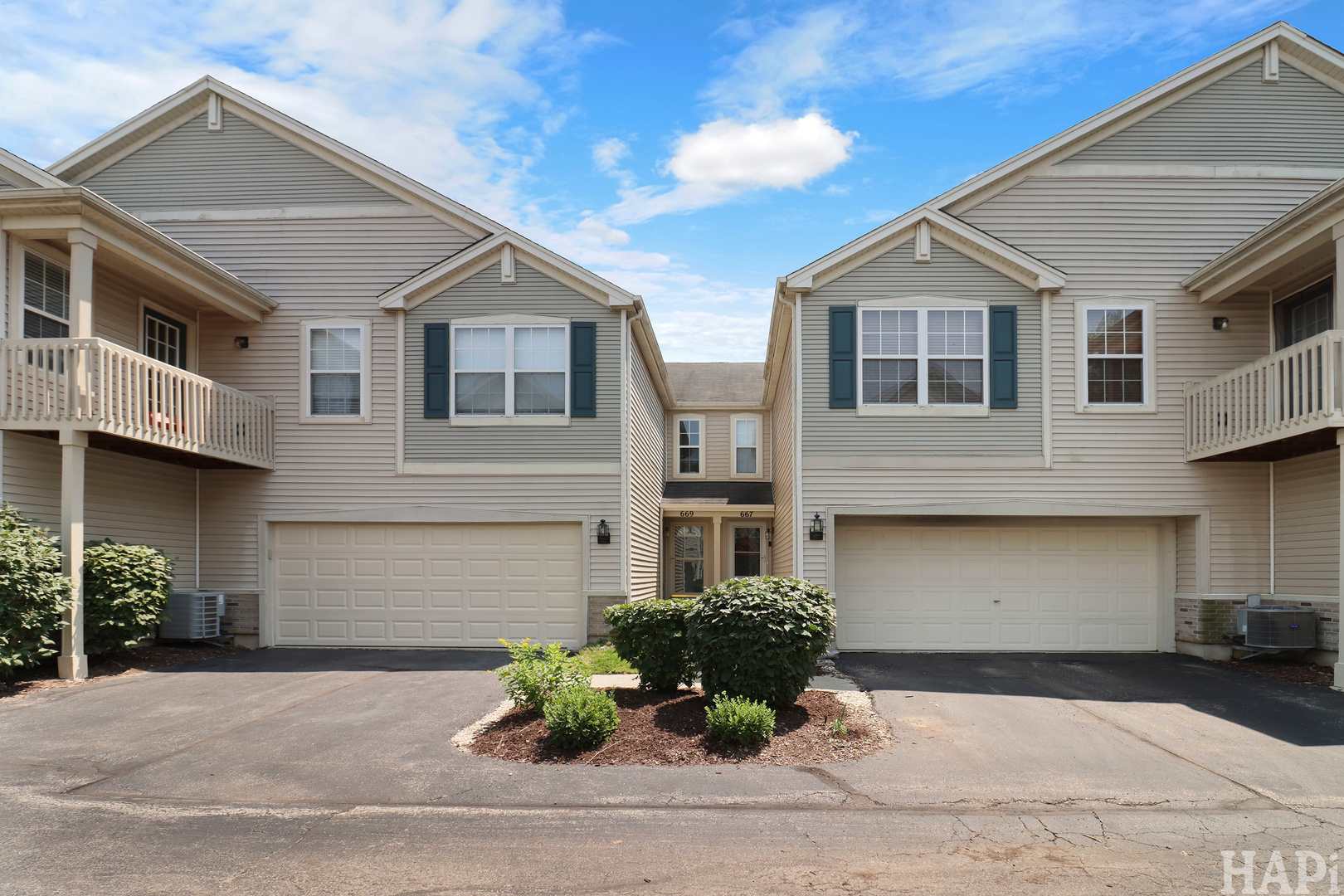 669 MORRIS Court
