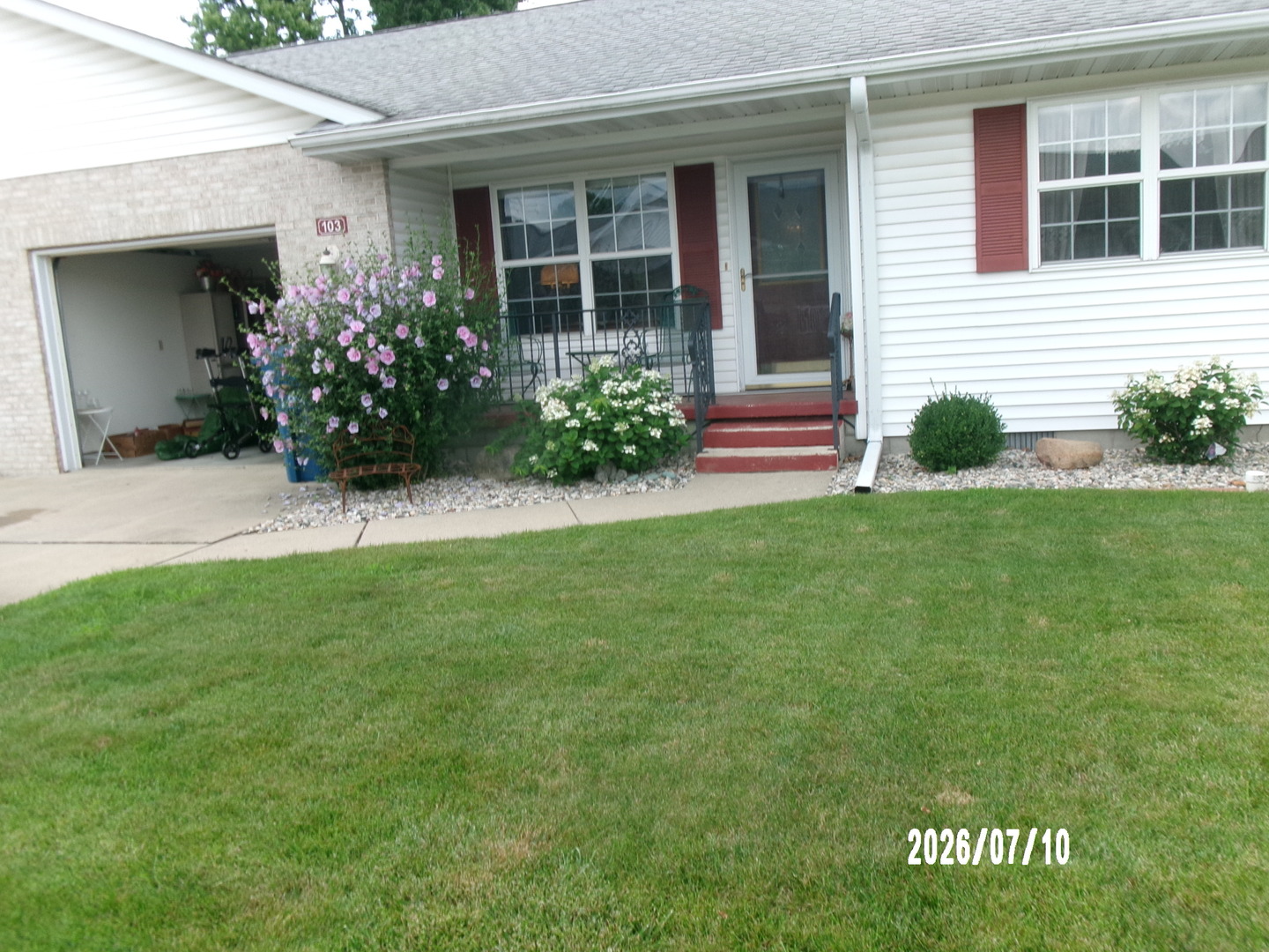 103 Fleming Court
