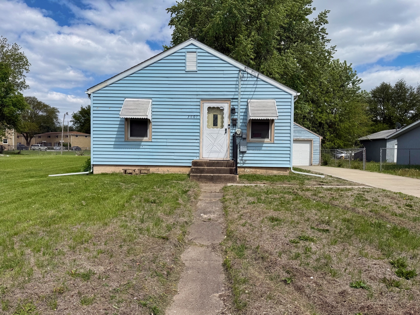 3607 9th Street