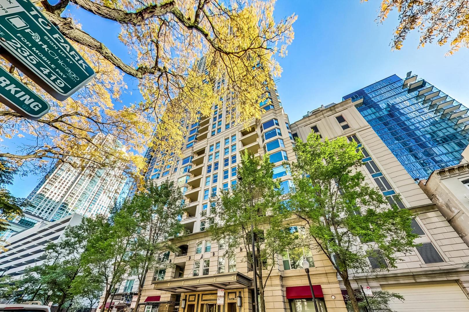 25 Superior Street