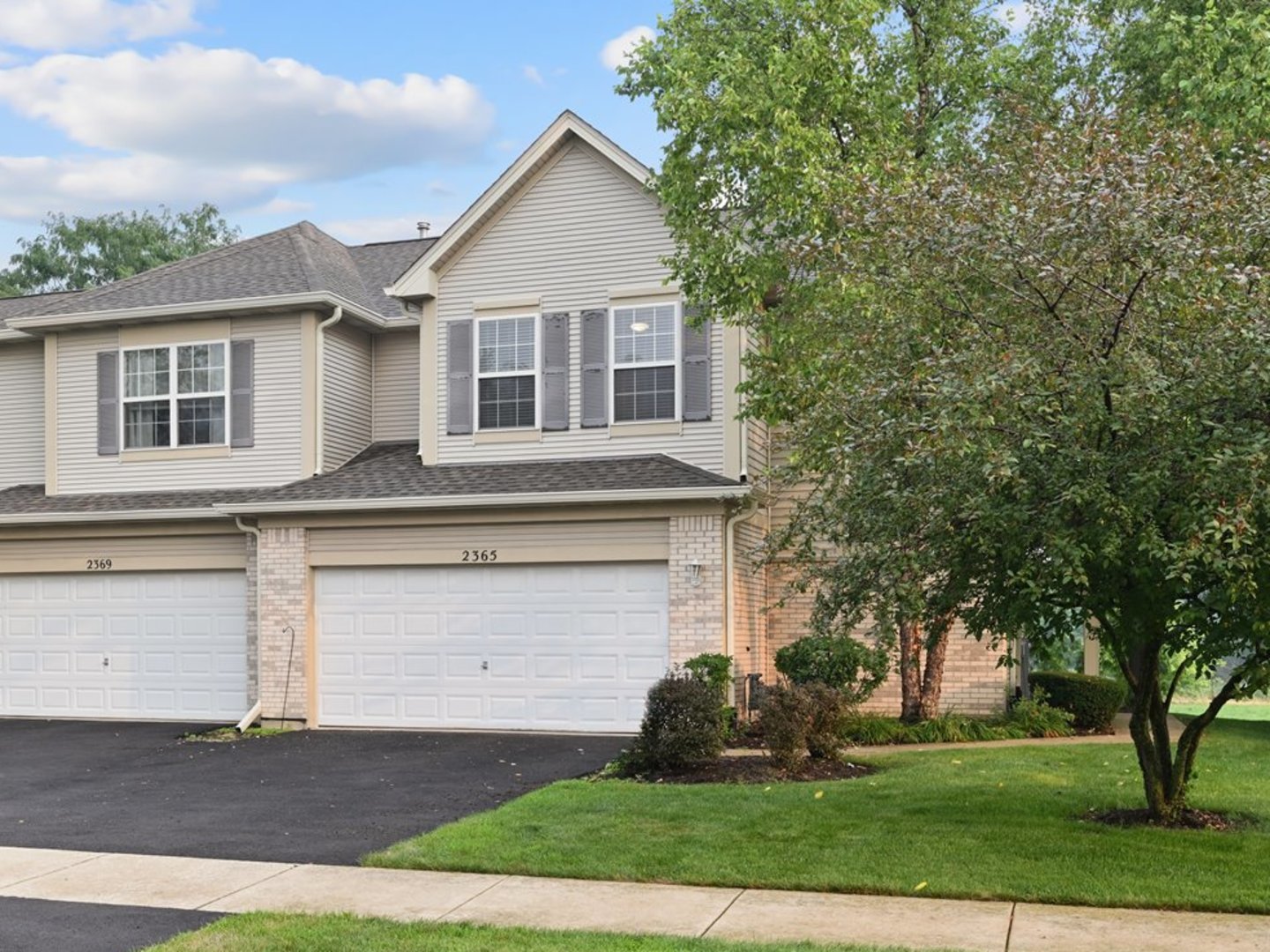 2365 Sunrise Circle