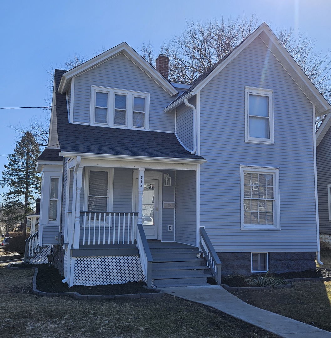 945 NORTH Avenue