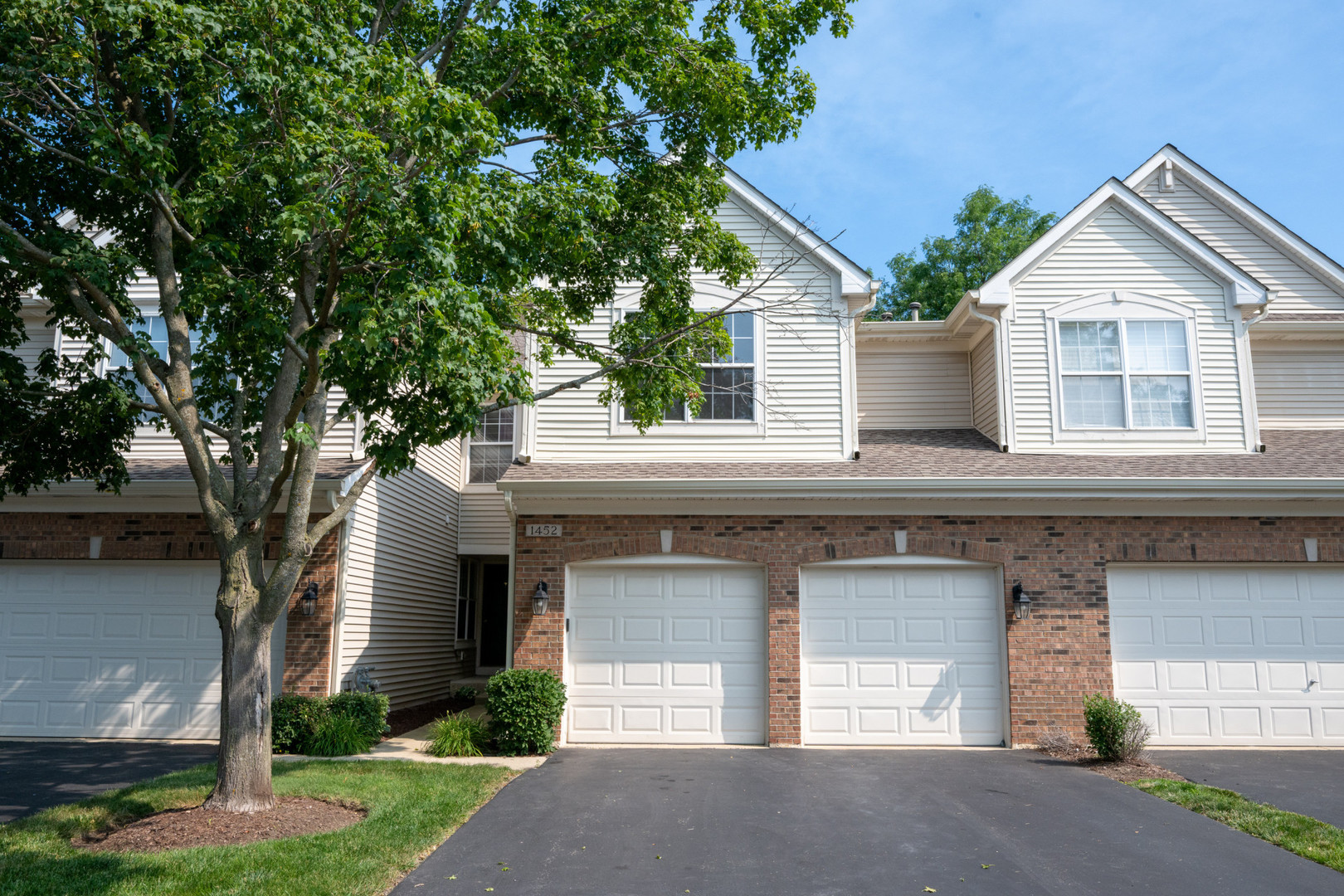 1452 Sturgeon Bay Court