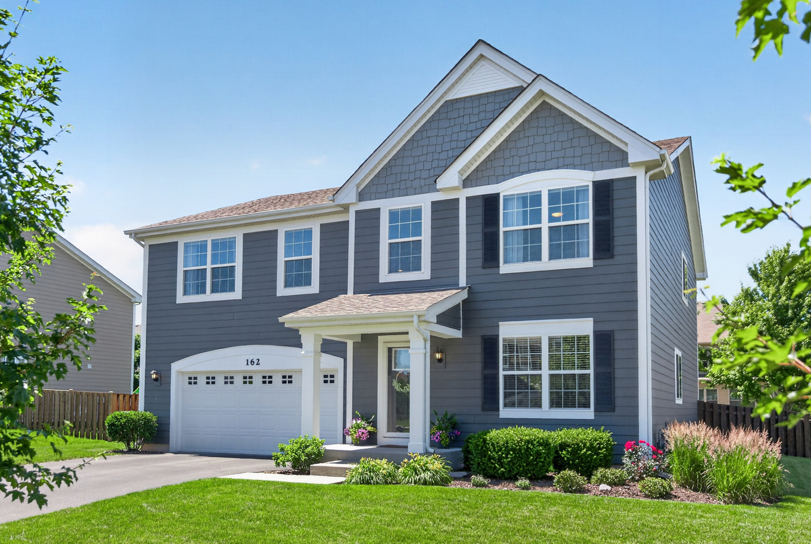 162 Hibiscus Lane