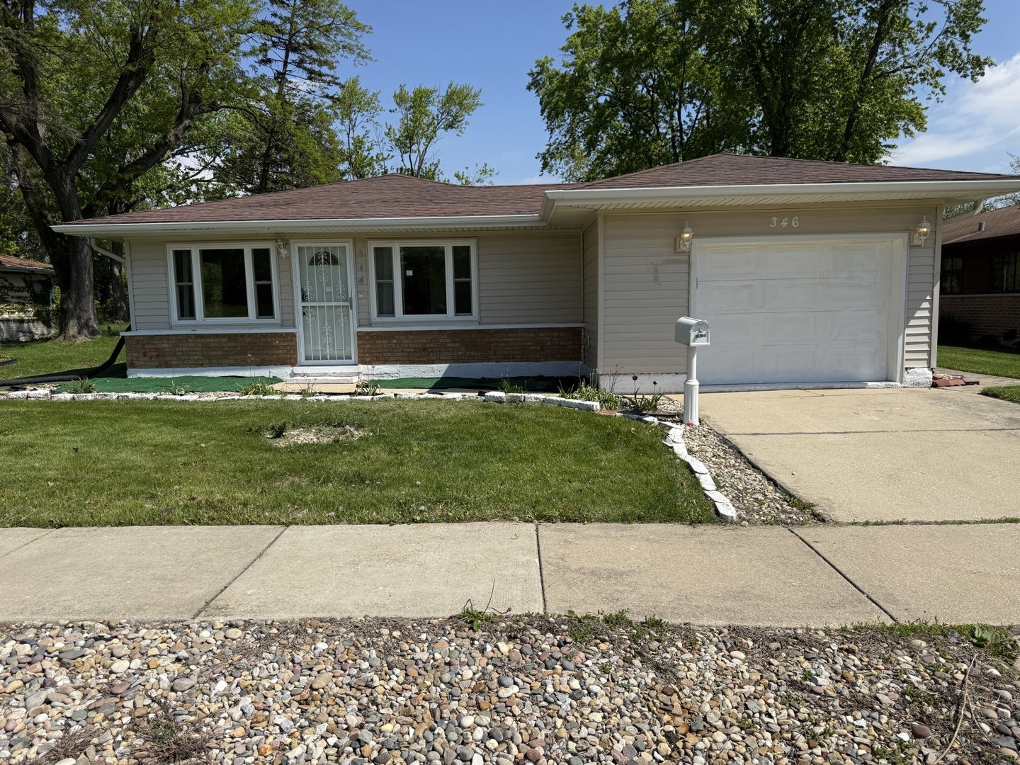 346 Waverly Street