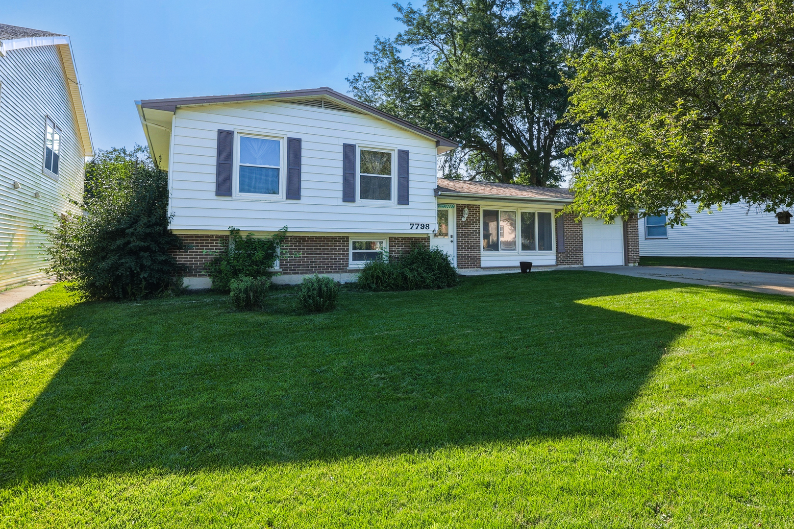 7798 Asbury Circle