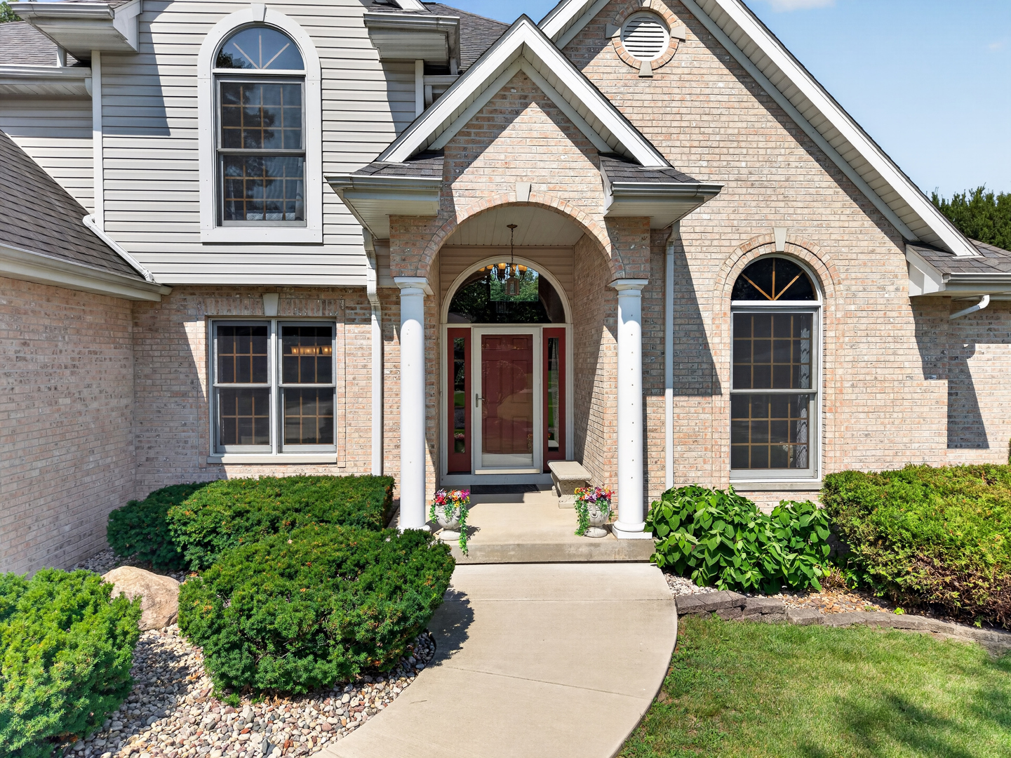 2841 Emerald Drive