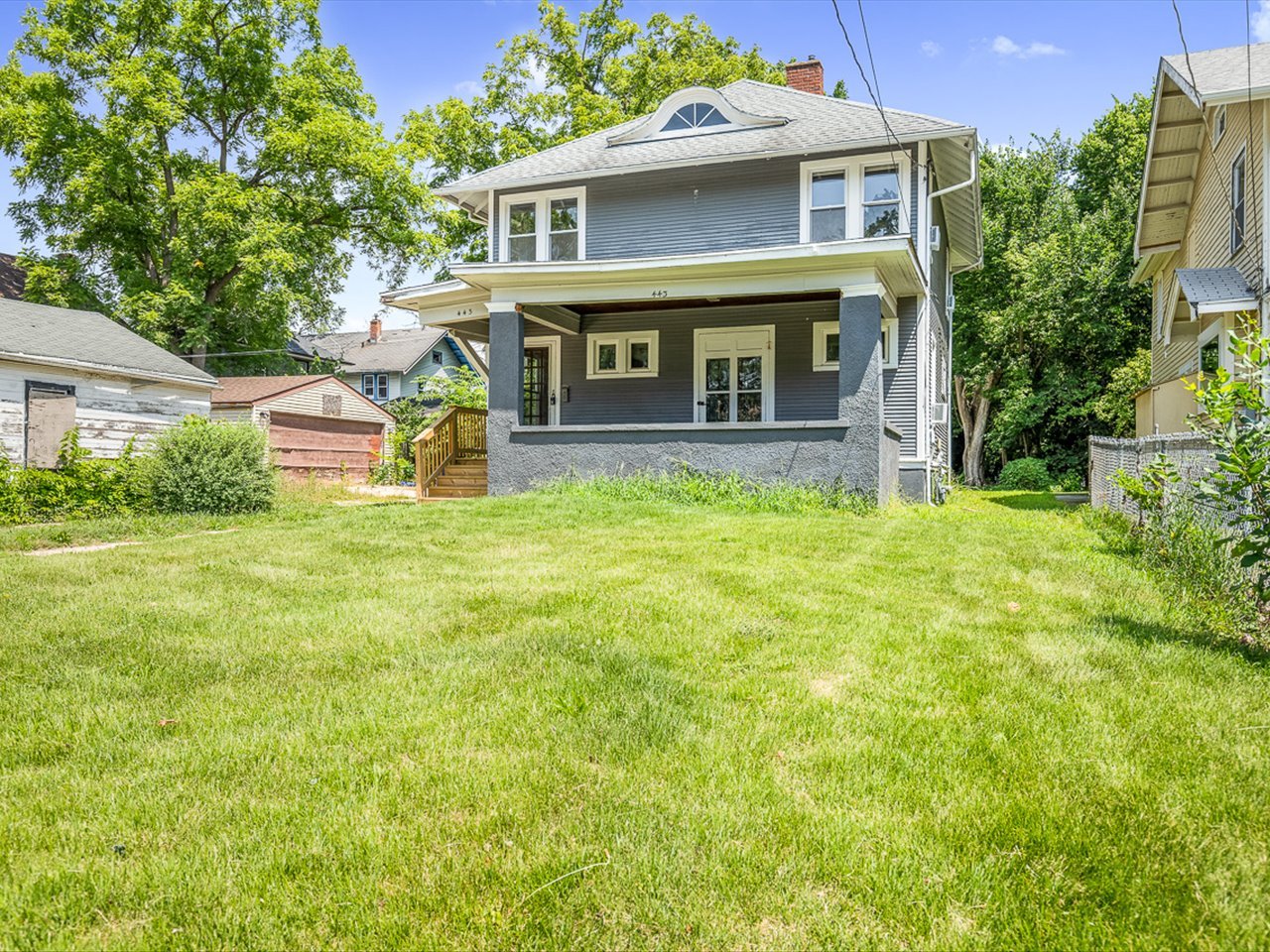 443 Hinkley Avenue