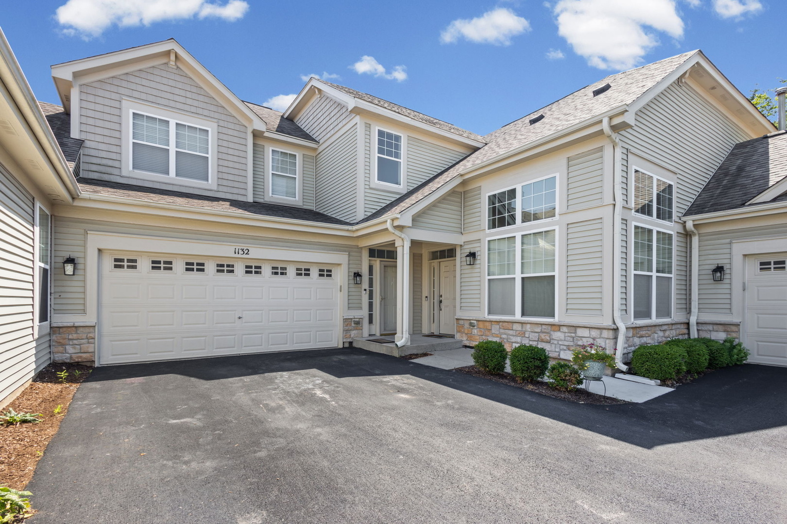 1132 Foxridge Lane