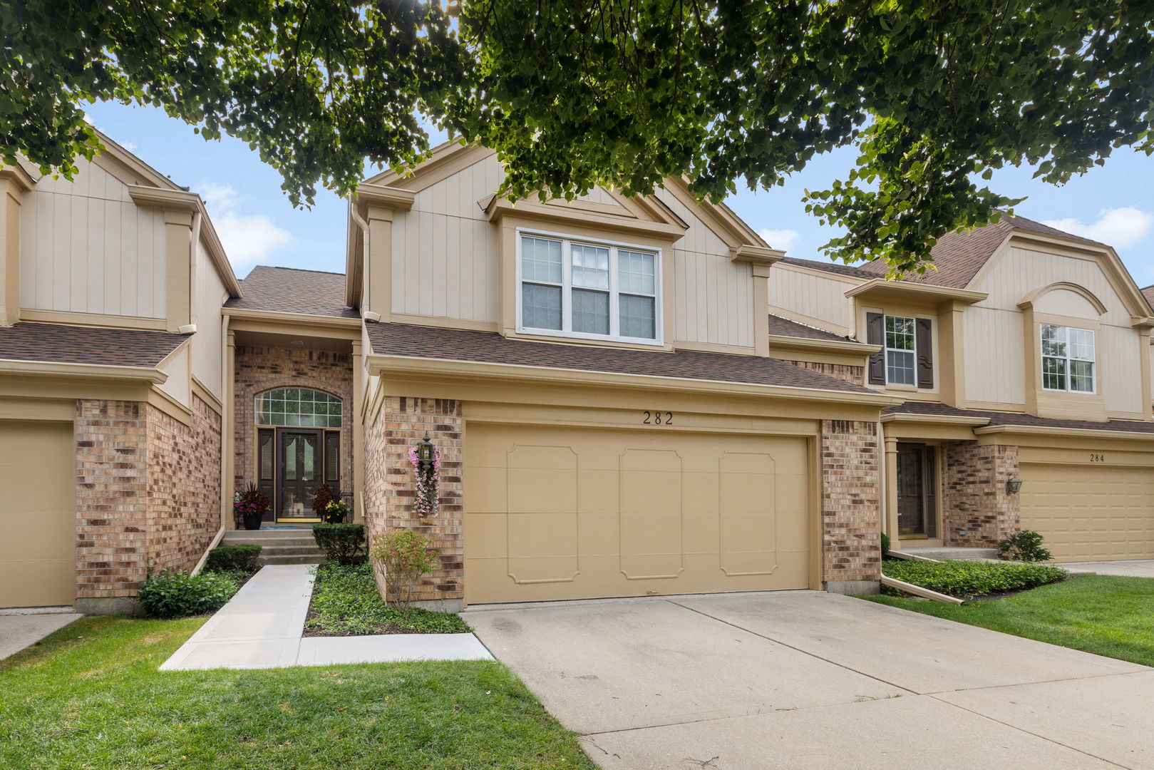 282 LORRAINE Circle
