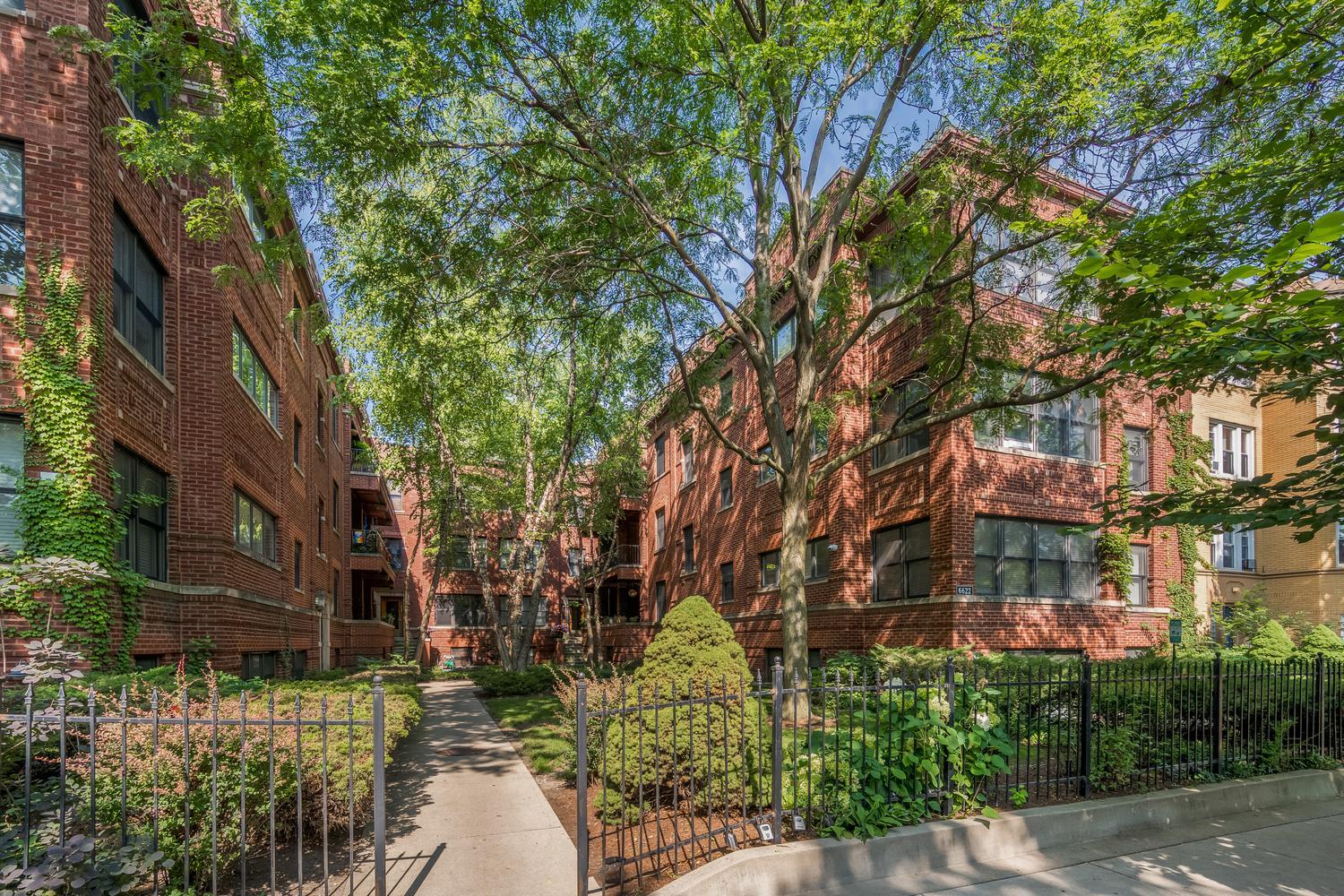6622 ASHLAND Avenue