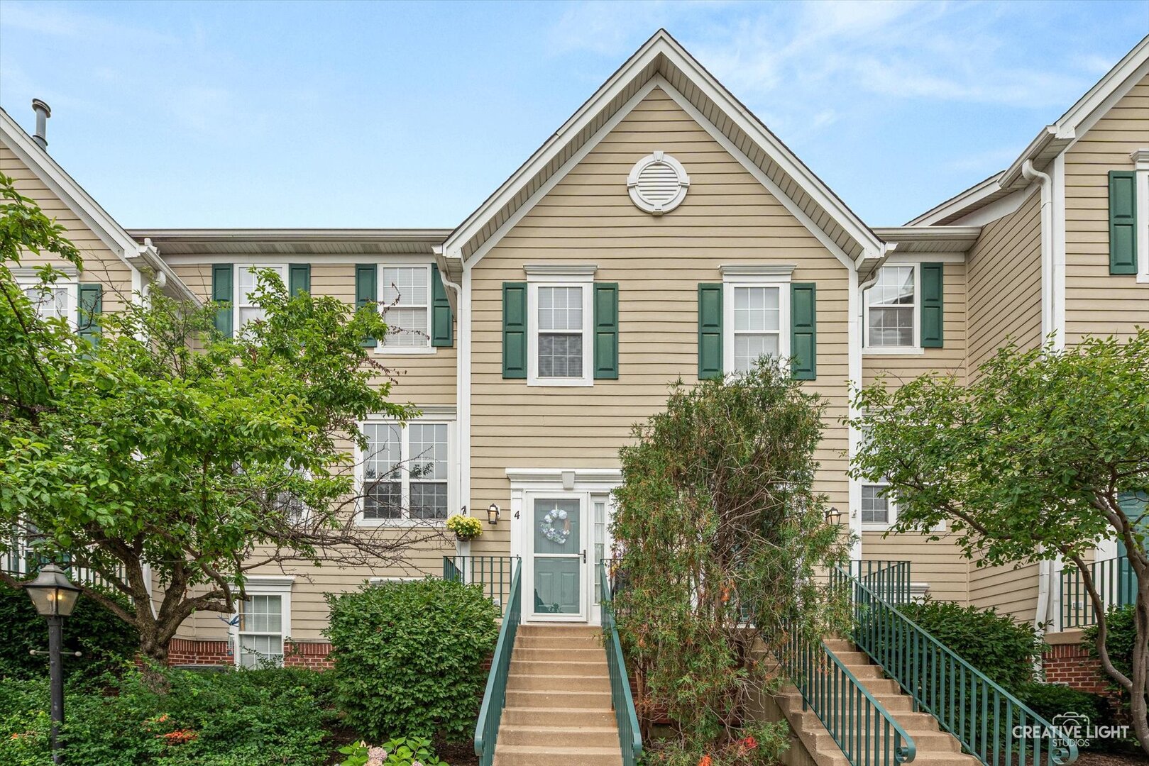 2409 Courtyard Circle