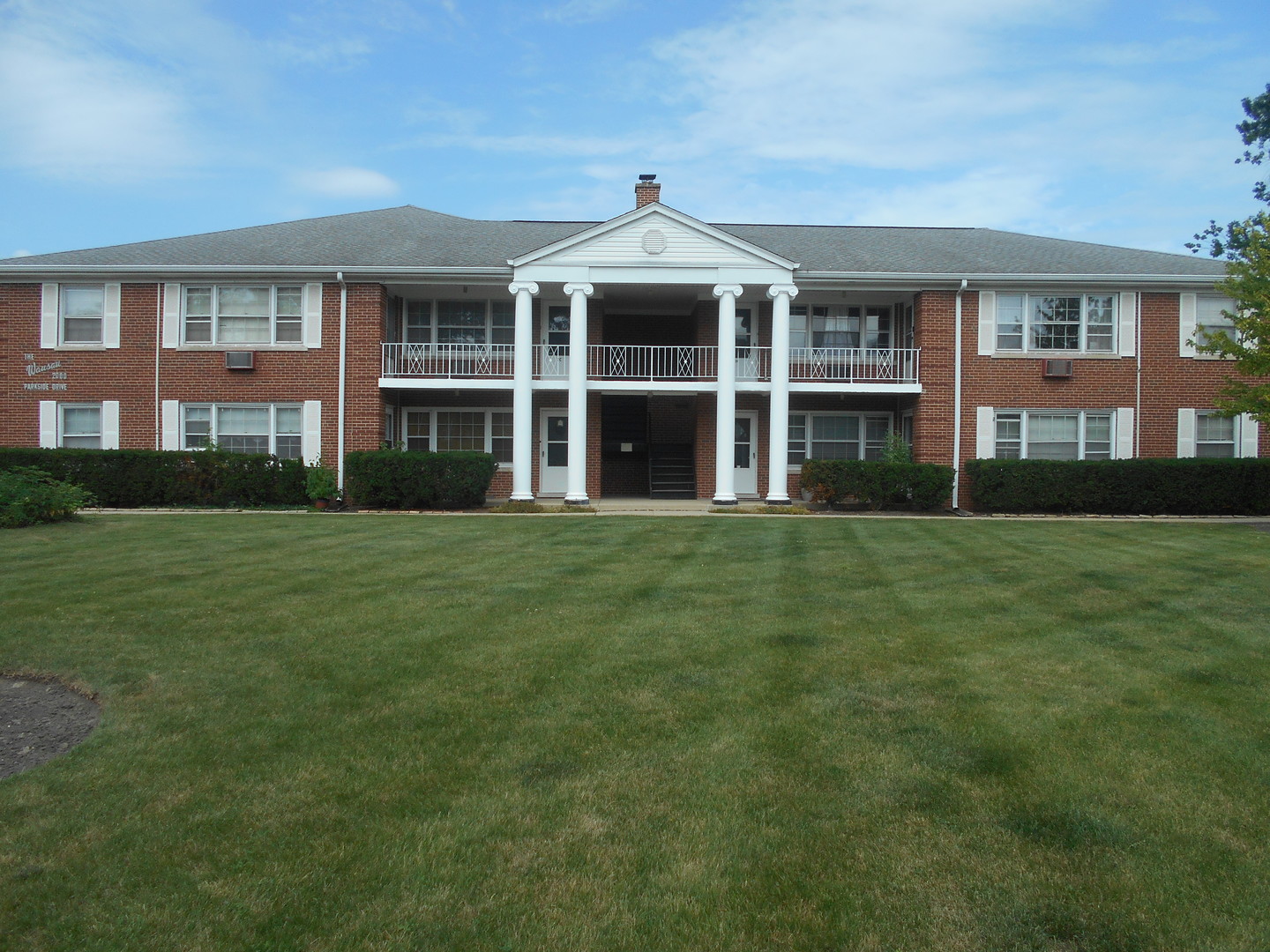 2000 Parkside Drive