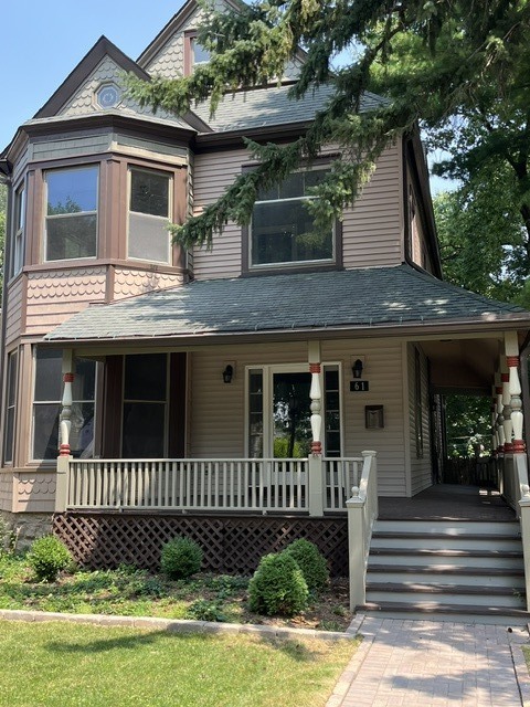 61 7th Avenue