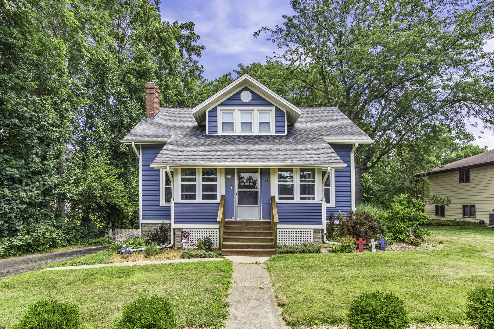 423 Hale Street