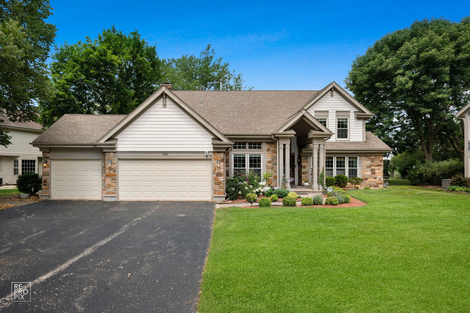 553 Coventry Lane