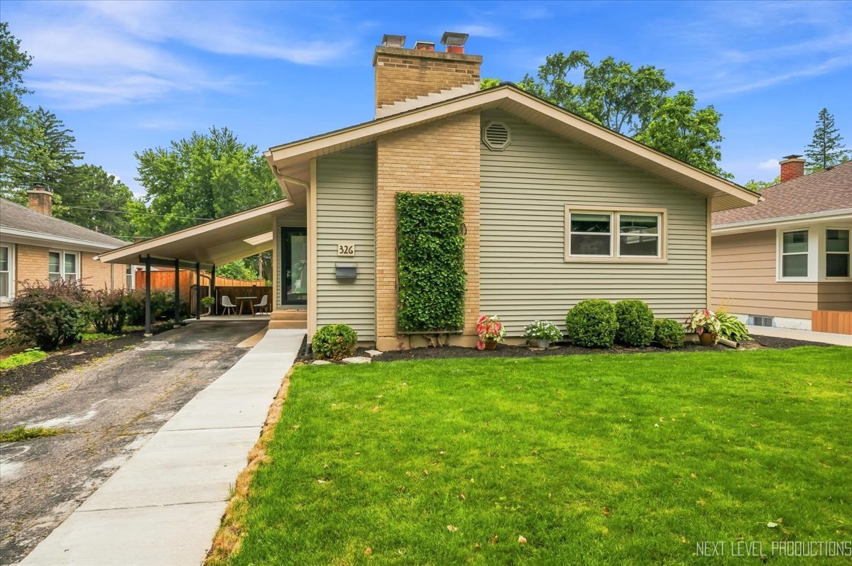 326 MARTHA Street