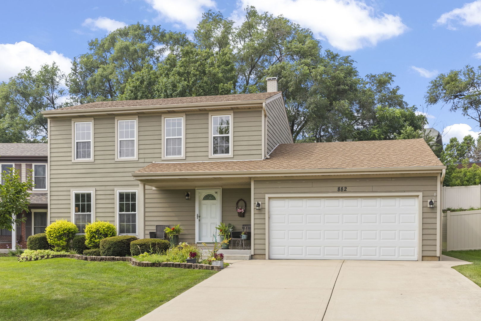 882 Aspen Drive