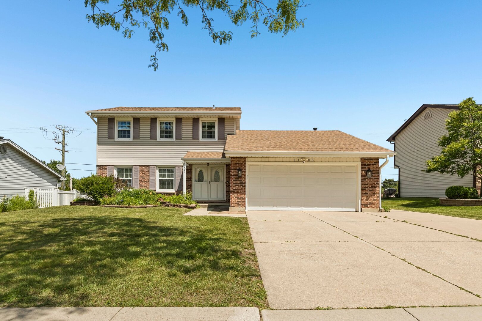 1105 Point Drive