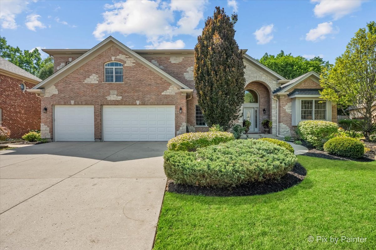 320 Waynes Court