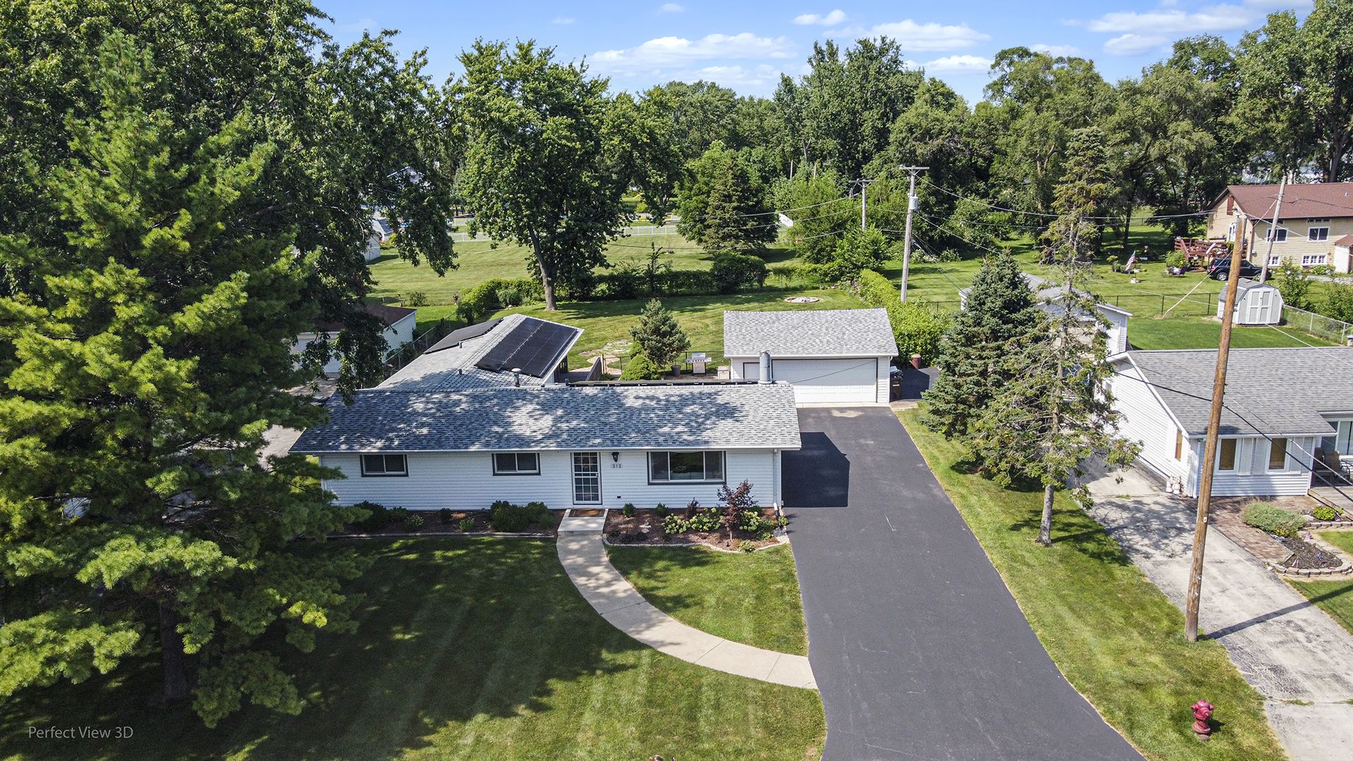 313 Woodlawn Road