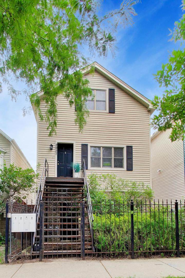 2927 Gresham Avenue