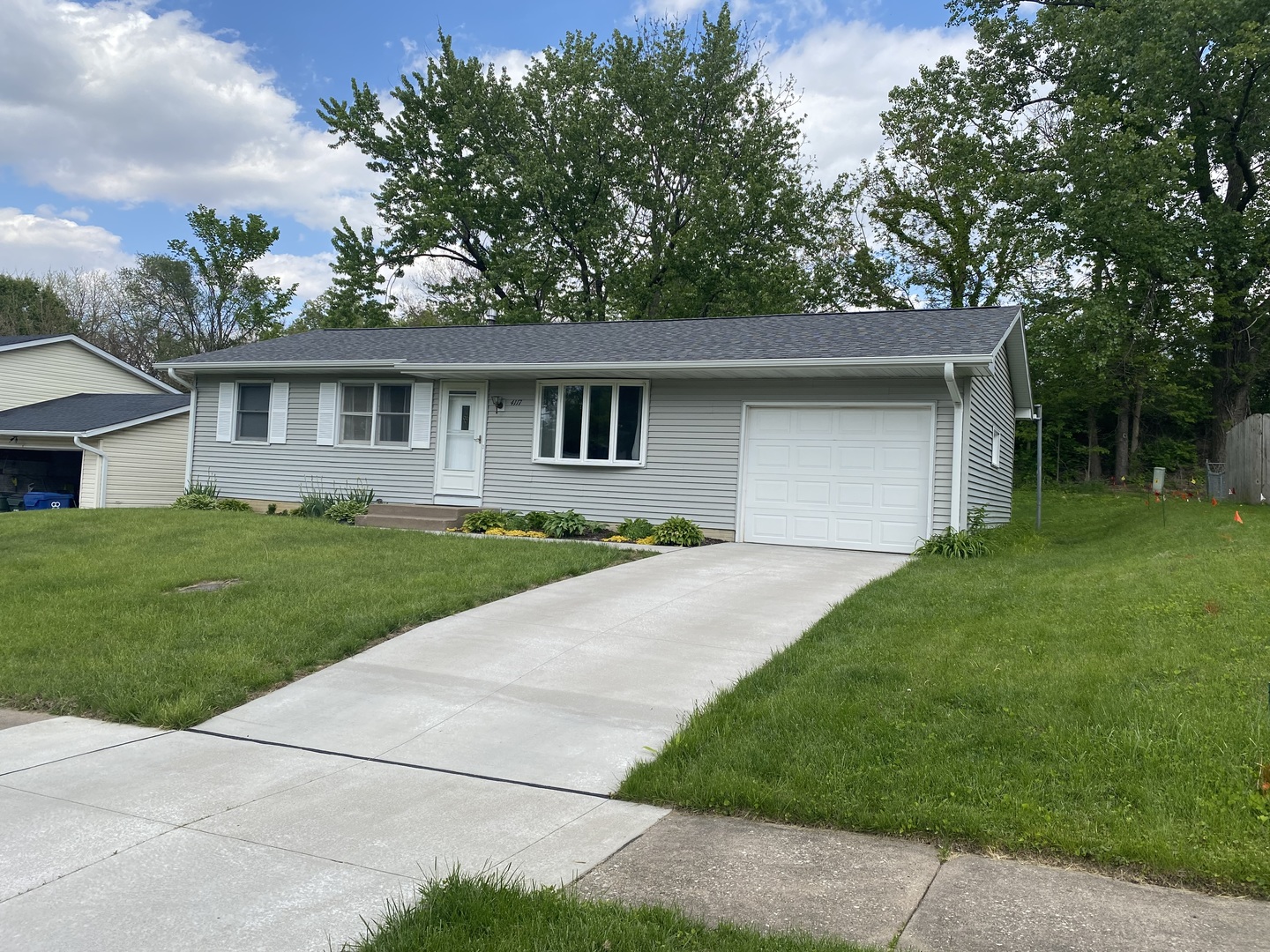 4117 Hillandale Road