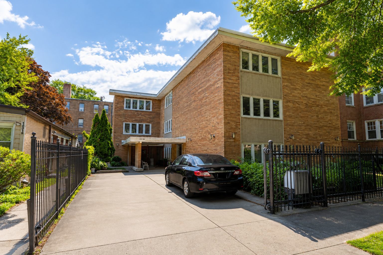 127 Callan Avenue