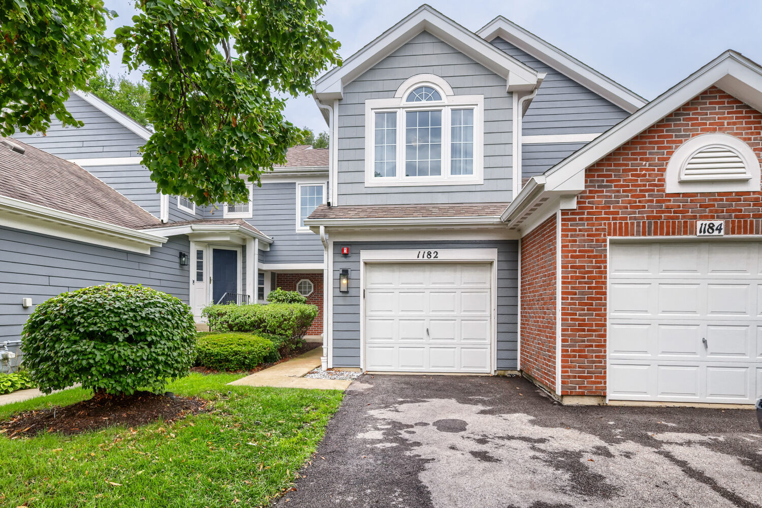 1182 Harbor Court