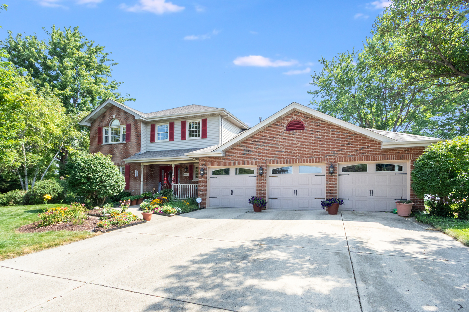 19303 Kevin Avenue