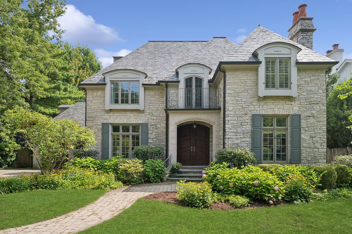 566 Willow Road