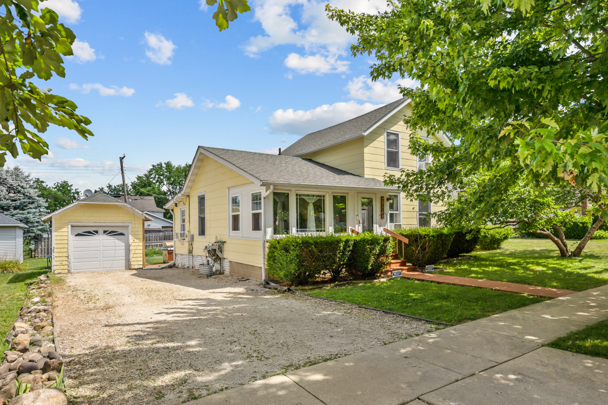 242 Jefferson Avenue