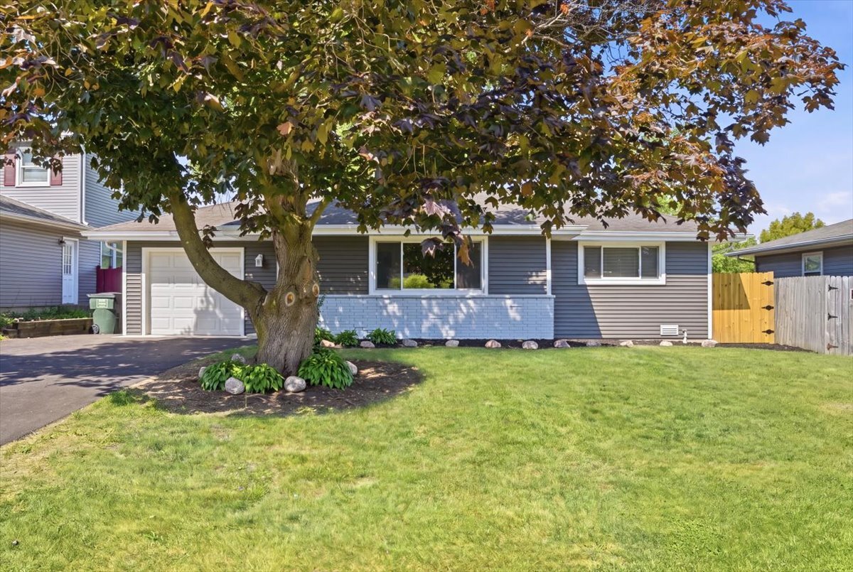 412 Thornwood Drive