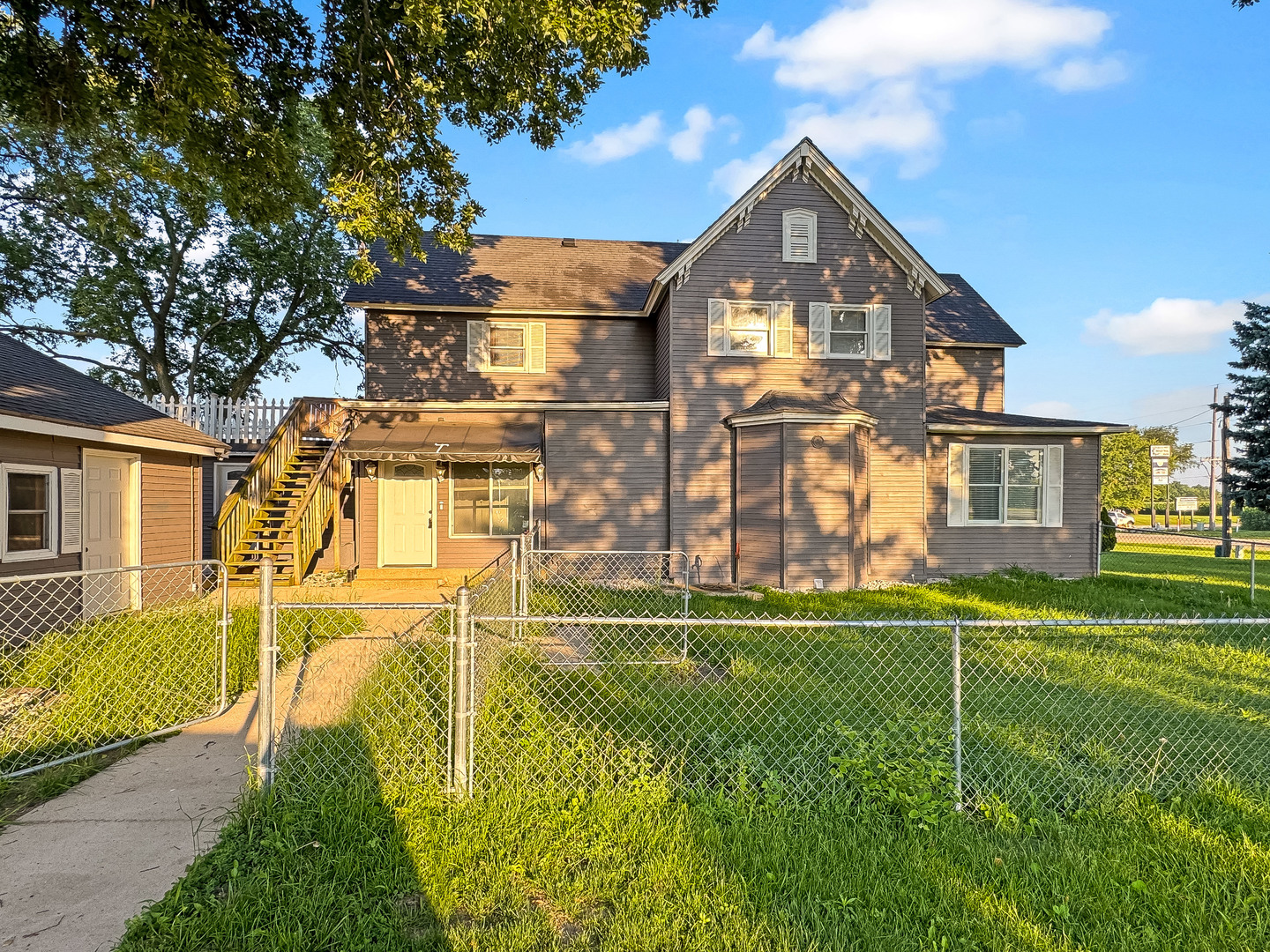 4002 W Rock Falls Road