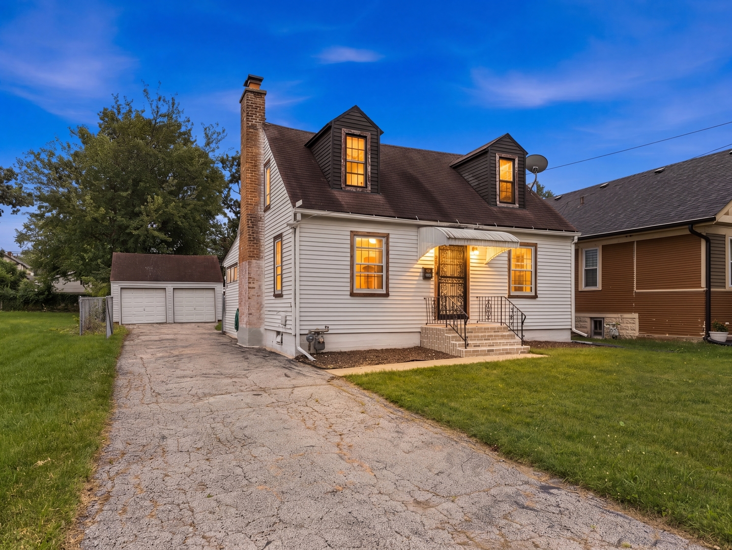 1029 Front Street