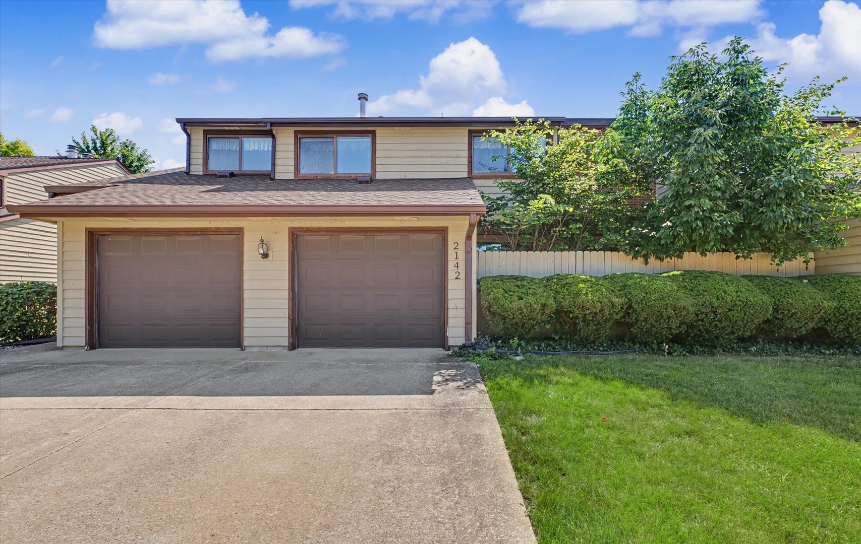 2142 Harbortown Circle