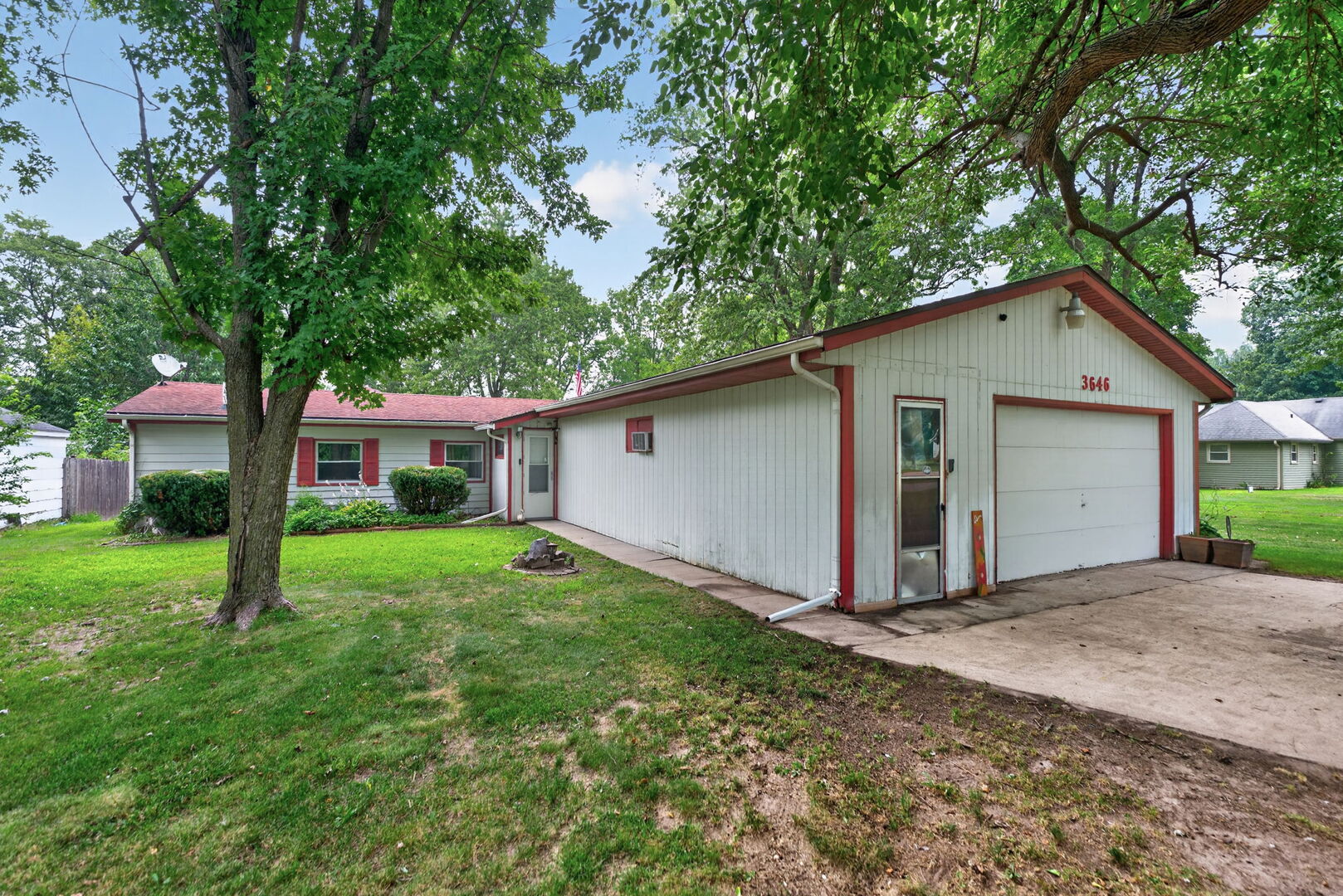 3646 ALGONQUIN Boulevard